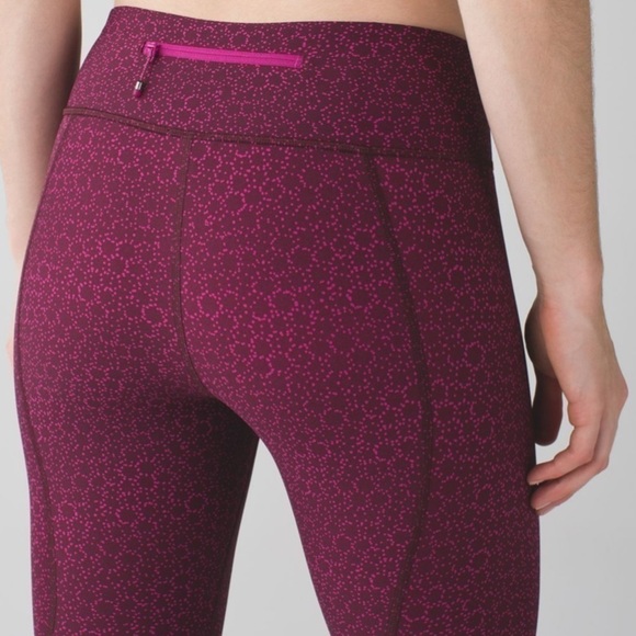 LULULEMON tight stuff tight raspberry floral size 4 - Picture 5 of 11